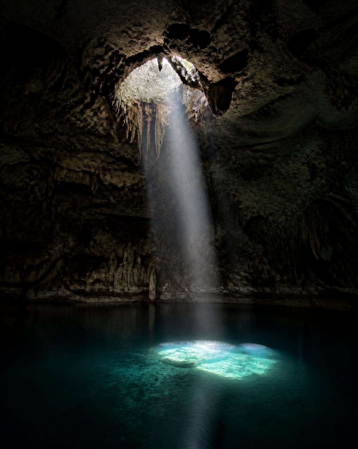 Cenote & Hacienda