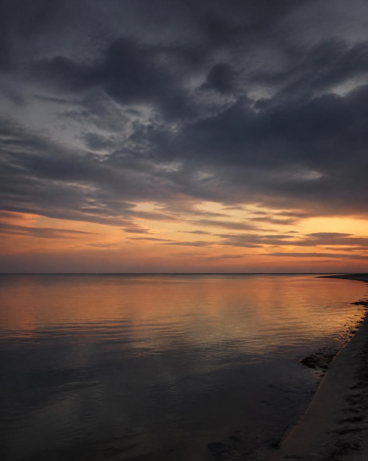 Coast and open horizon